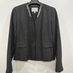 Classifies entier woman black and white blazer size L